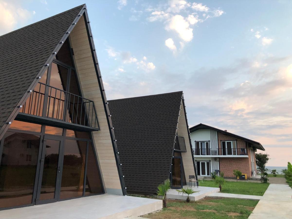 Injir Village Hotel Гудаута Екстер'єр фото