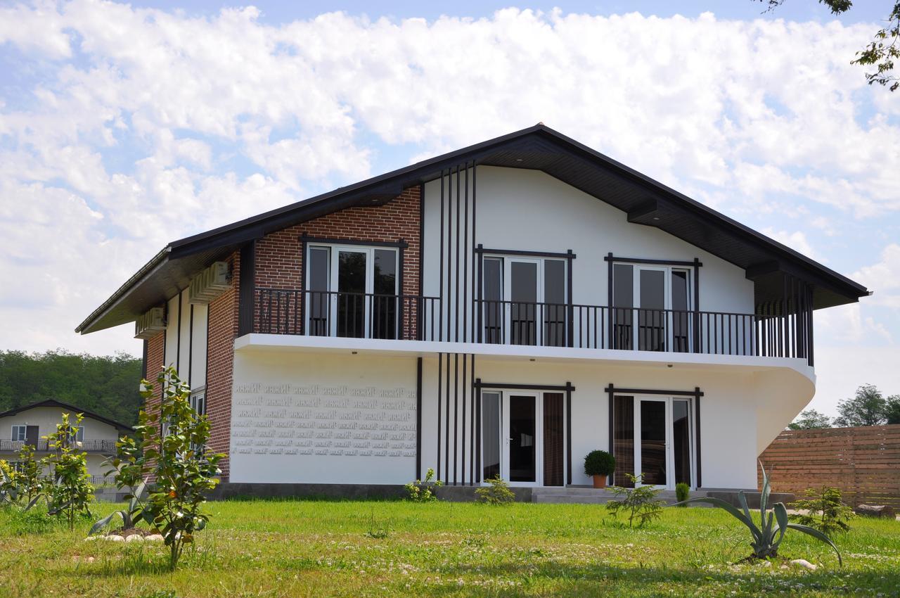 Injir Village Hotel Гудаута Екстер'єр фото